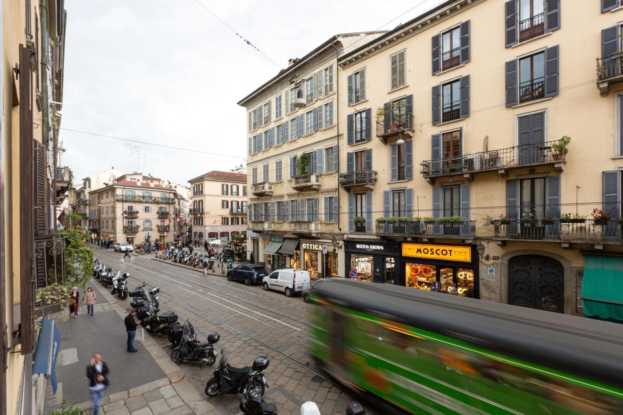 Apartmán Brera - Castello - Ampio Bilocale Milano Centro Exteriér fotografie